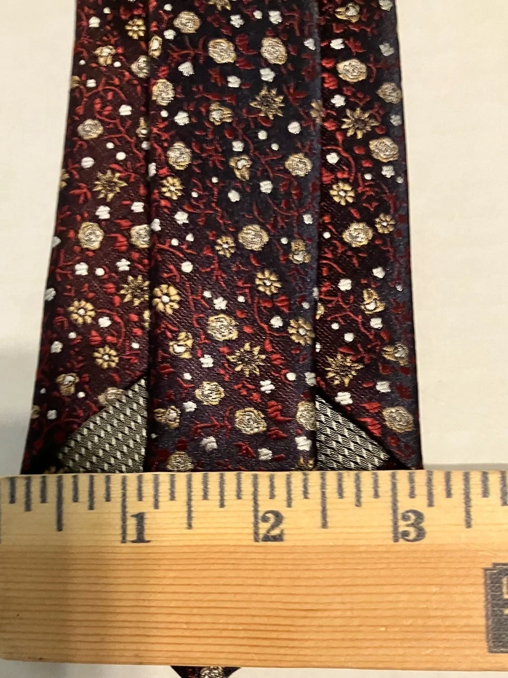 Men's Burgundy Floral Pattern Tie - Unbranded